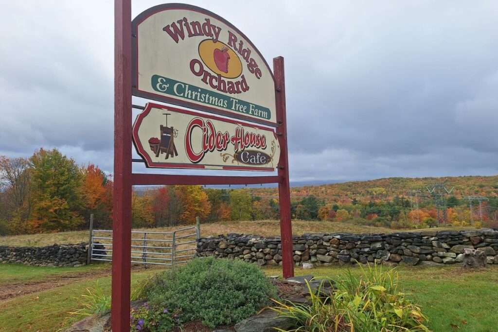 Eagle Mountain House Fall Adventures | Windy Ridge Orchard
